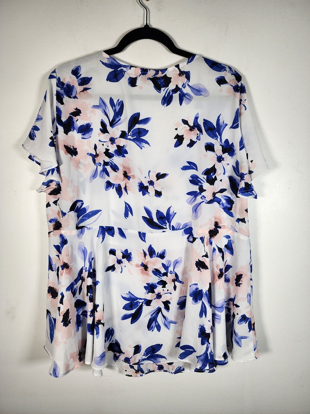 TORRID Floral V-Neck Ruffle Sleeve Blouse - Blue & Blush - Picture 7 of 8
